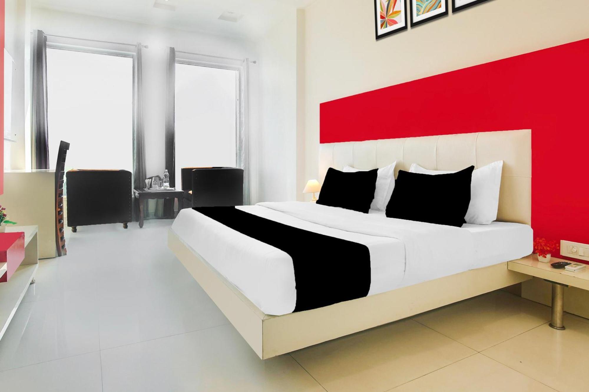 Hotel Super Collection O Near Railway Station